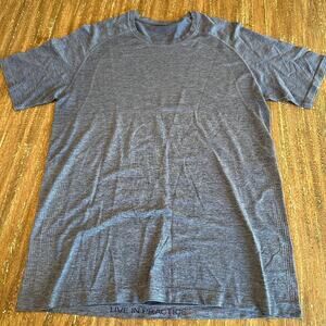 Men's Lululemon Workout T-Shirt Navy, Large
